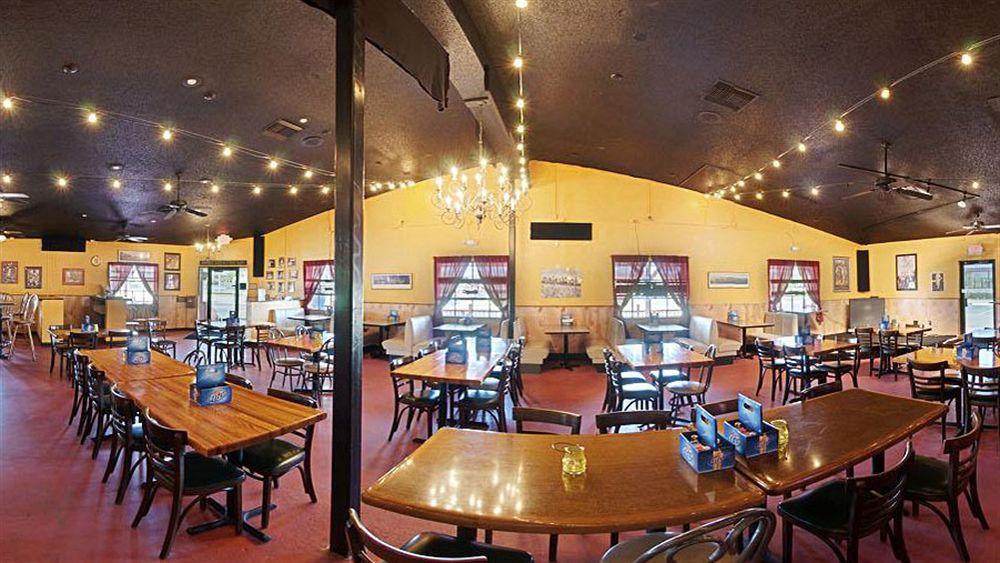 麦尔兹堡水滨贝斯特韦斯特酒店 北迈尔斯堡 外观 照片